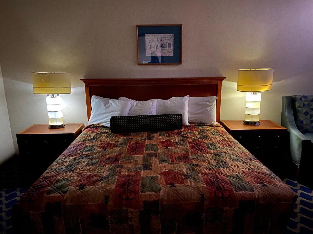 Economy Lodge 682 Main St Sturbridge Luaran gambar