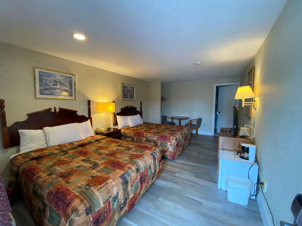 Economy Lodge 682 Main St Sturbridge Luaran gambar