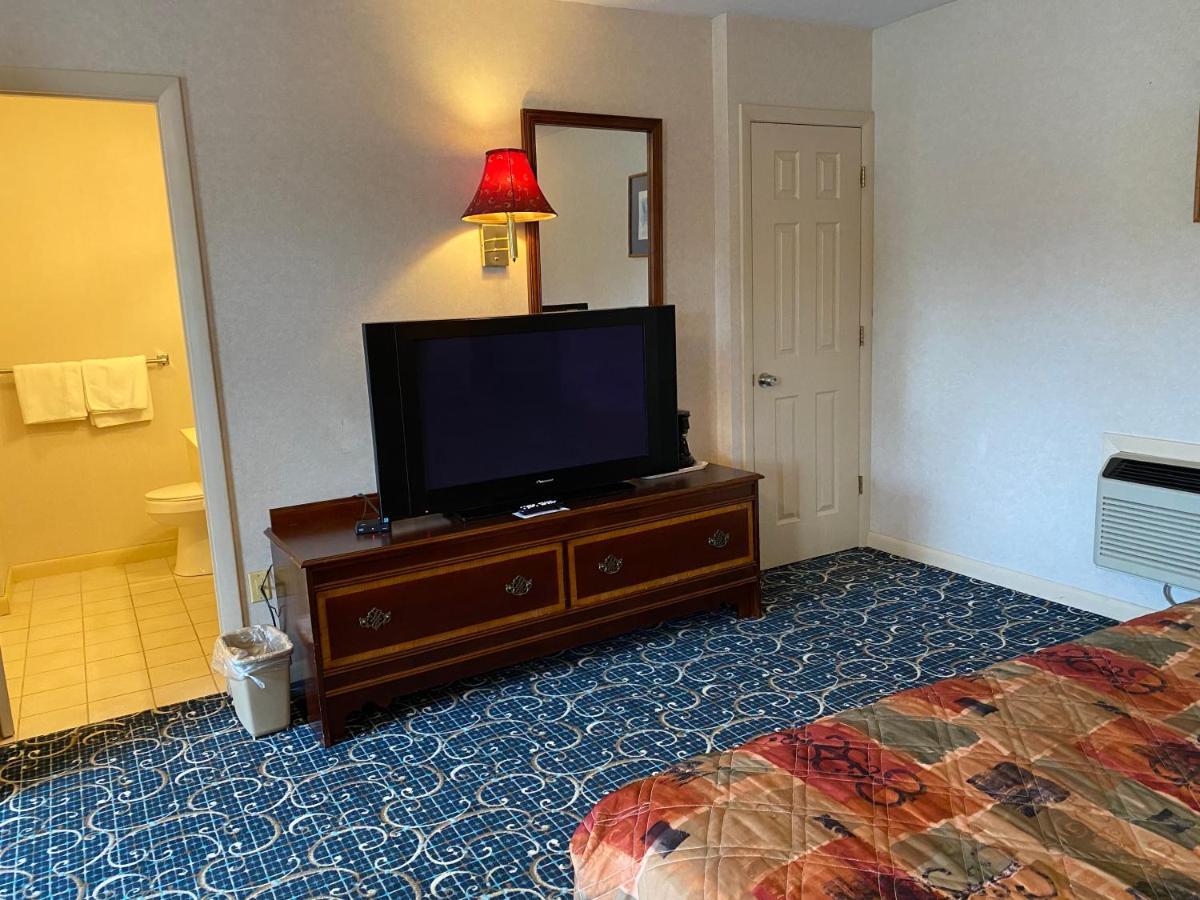 Economy Lodge 682 Main St Sturbridge Luaran gambar