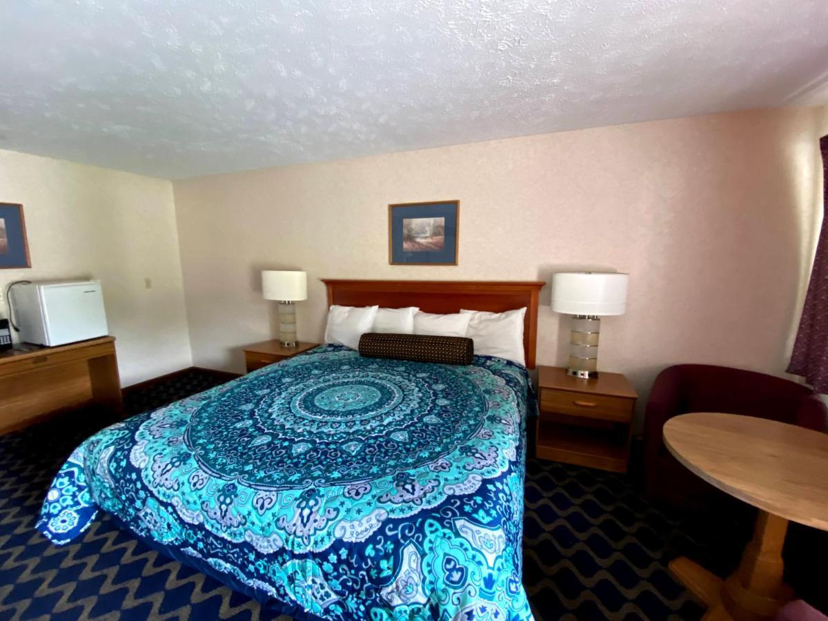 Economy Lodge 682 Main St Sturbridge Luaran gambar