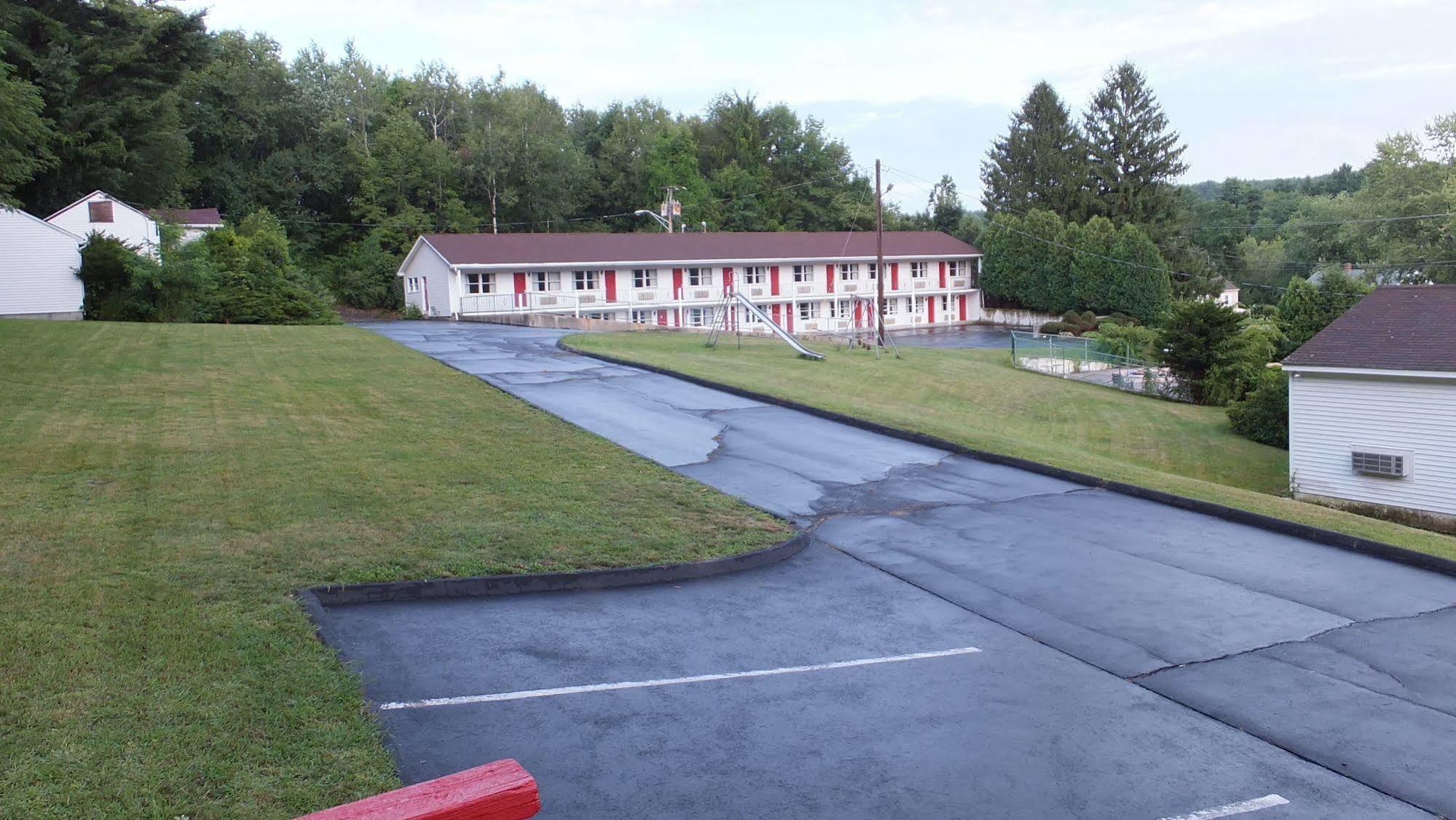 Economy Lodge 682 Main St Sturbridge Luaran gambar