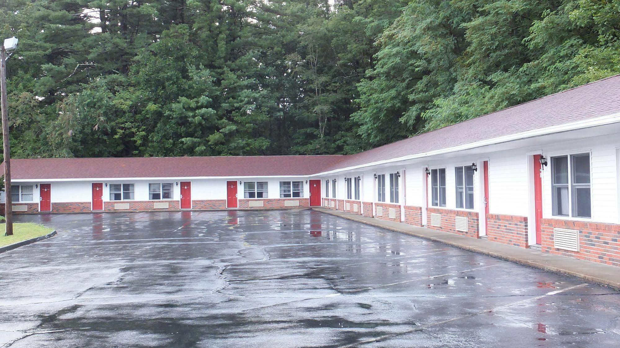 Economy Lodge 682 Main St Sturbridge Luaran gambar
